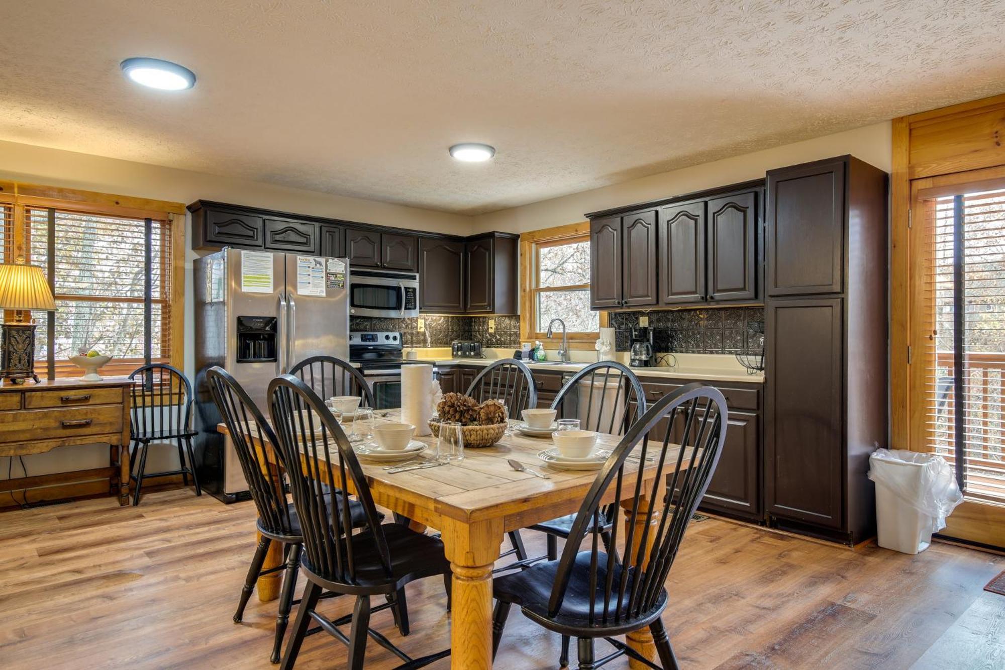 Villa Pet-Friendly Gatlinburg Retreat With Hot Tub! Exterior foto