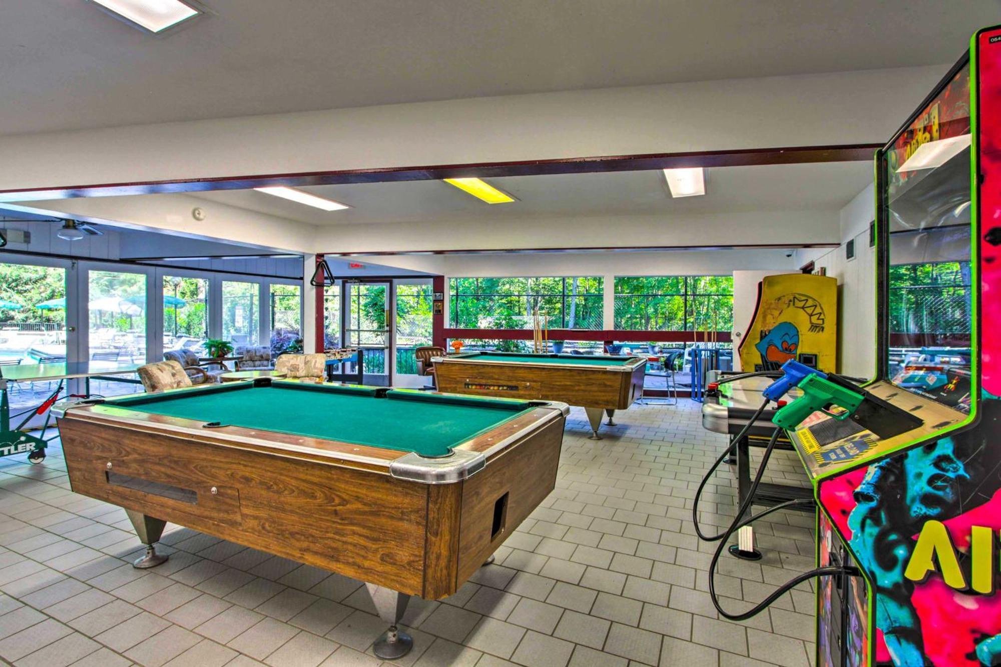 Villa Pet-Friendly Gatlinburg Retreat With Hot Tub! Exterior foto